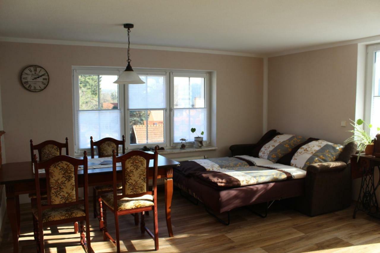 Festung Maercz Apartment เพียร์นา ภายนอก รูปภาพ